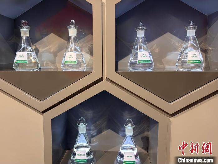 新疆能源双城共振 清洁电力“闪送”全国:电力能源